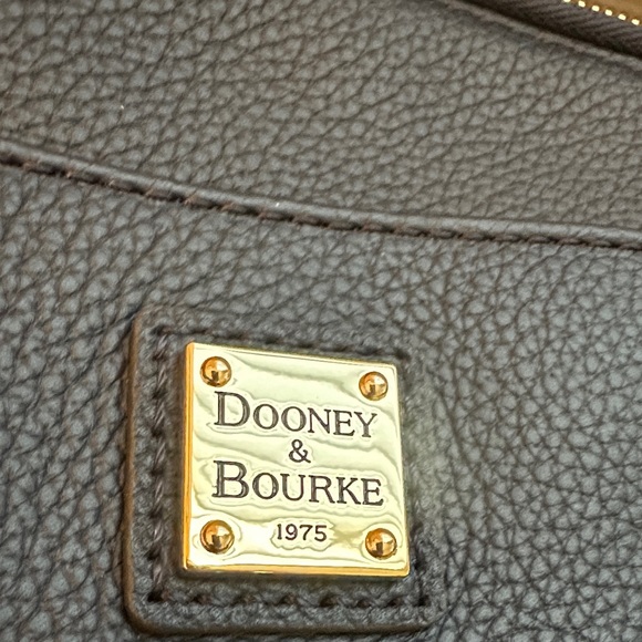 Dooney & Bourke Dark Blue Crossbody Pebbled Leather Bag Built in wallet feature - Picture 2 of 11